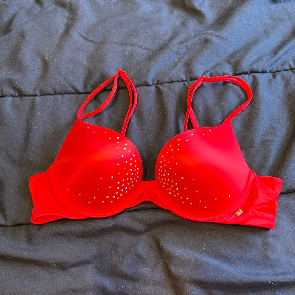 Victoria’s Secret Very Sexy bra